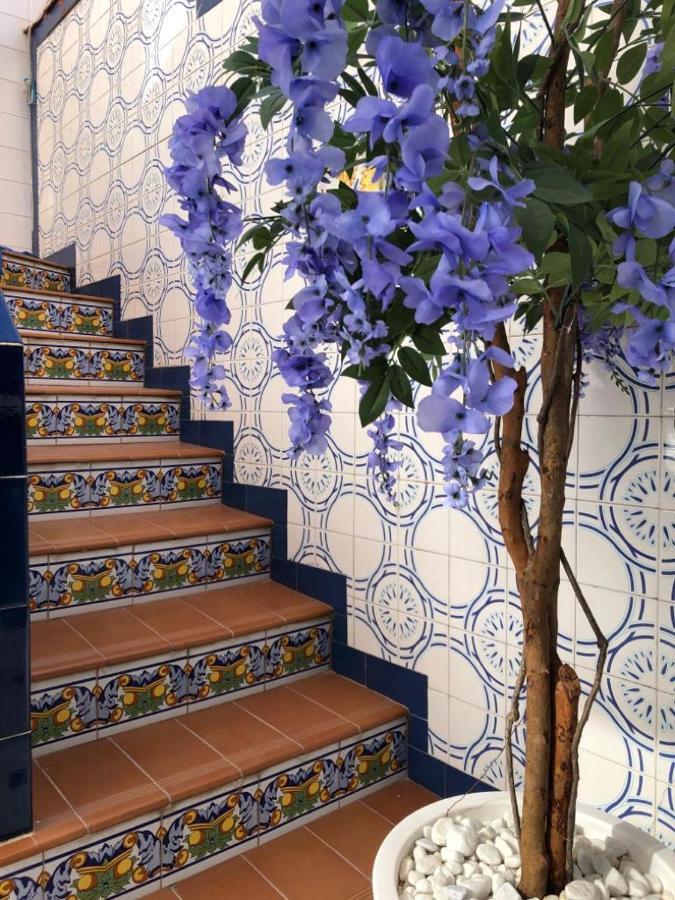 Big Apartment With Unique Patio Near Santa Barbara Castle アリカンテ エクステリア 写真