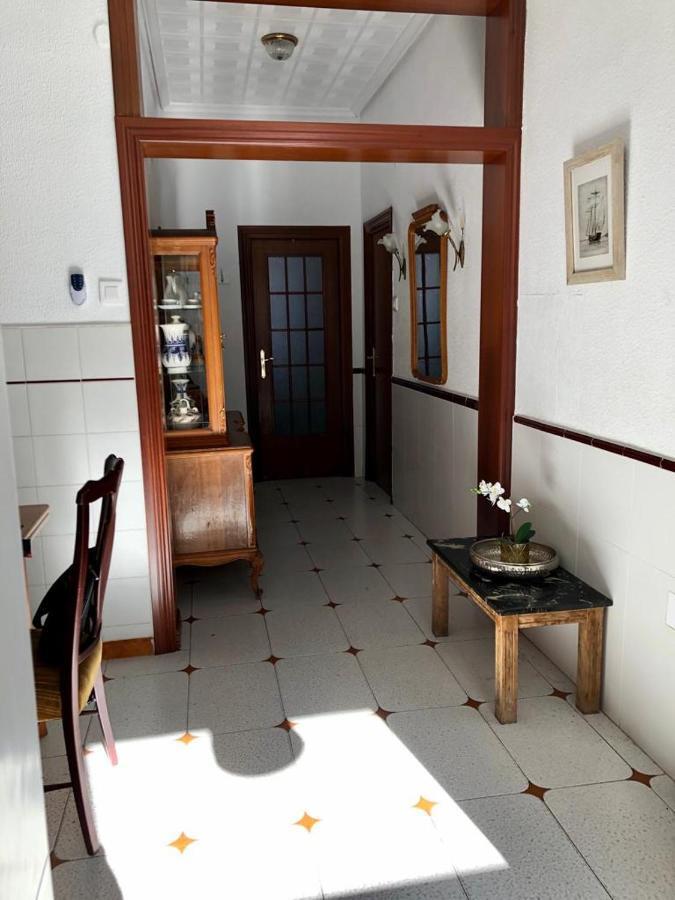 Big Apartment With Unique Patio Near Santa Barbara Castle アリカンテ エクステリア 写真