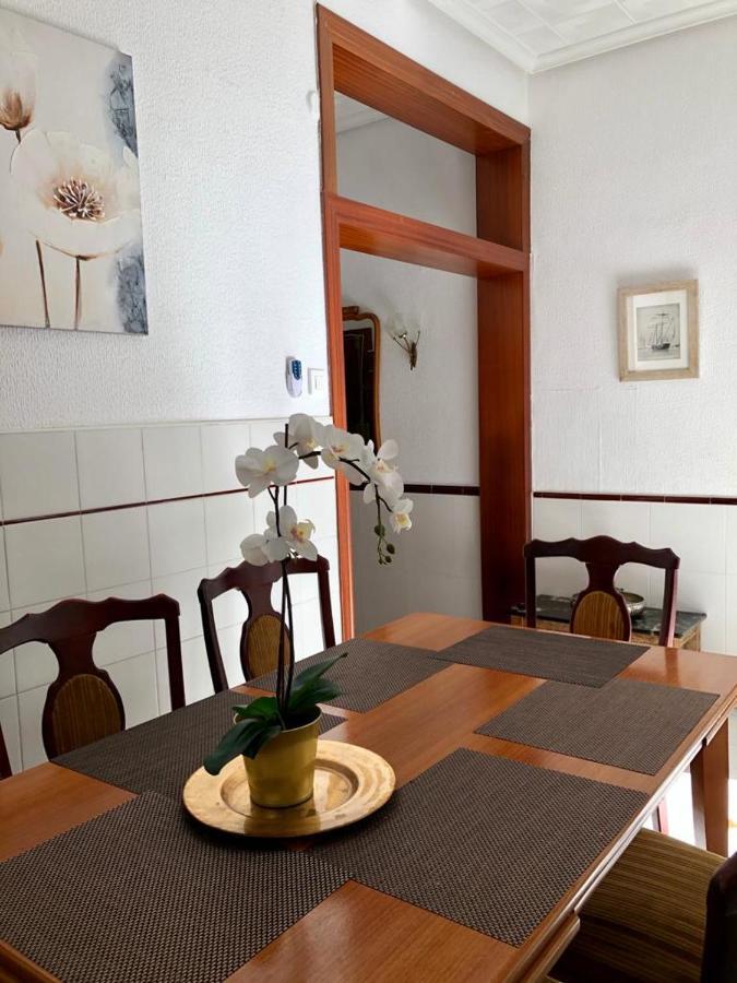 Big Apartment With Unique Patio Near Santa Barbara Castle アリカンテ エクステリア 写真