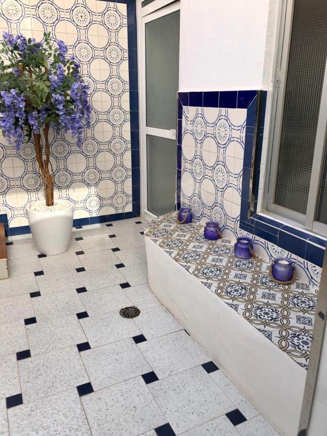 Big Apartment With Unique Patio Near Santa Barbara Castle アリカンテ エクステリア 写真